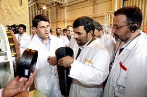 Reuters+Iran+Ahmadinejad+Natanz+nuclear+facility+480