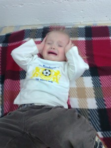 An Israeli toddler in the bomb shelter