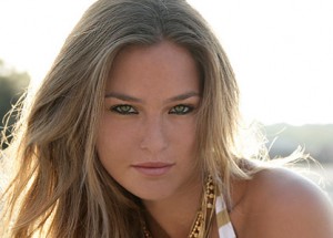 Israel Supermodel Bar Refaeli. Photo: www.girlhairstyles.org