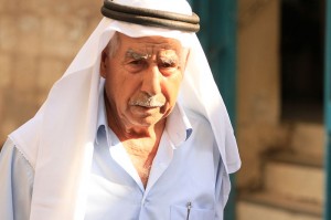 800px-Arab-Market-2