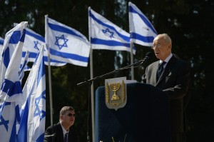Shimon Peres