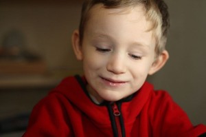800px-Boy_with_Autism