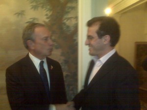 NYC Mayor Michael Bloomberg greets Jack Hidary in 2008, after Hidary helped support a bill that brought more hybrid taxis to NYC. Photo: Screenshot, Jack Hidary