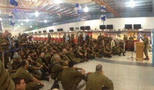 IDF delegation to the Philippines at Ben Gurion Airport, on November 13, 2013. Photo: IDF.