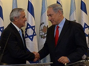 guatamalaBIG Guatemalan President Otto Fernando Perez Molina (left) meeting Israel Prime Minister Benjamin Netanyahu, on the country's first official visit to the Jewish state, on December 9, 2013. Photo: GPO.