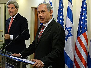 Israel Prime Minister Benjamin Netanyahu and U.S. Secretary of State John Kerry address reporters in Jerusalem, on December 5, 2013. Photo: GPO.