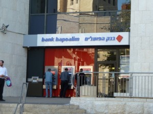 Bank_Hapoalim in jerusalem Bank Hapoalim in Jerusalem's Zion Square. Photo: Djampa / WikiCommons.