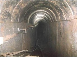 tunnel-2 The surprising length and level of completion of the Hamas terror tunnel, as exposed by the IDF, on March 21, 2014. Photo: IDF / Twitter.