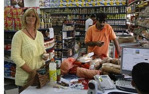 Lauren Booth at a well-stocked Gaza supermarket that she claimed was barren of food. Photo: Honest Reporting.