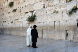 pope western wall rabbi