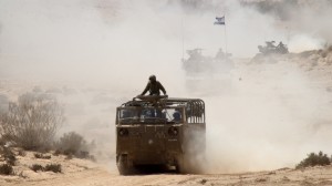 Israeli army "Alpha" tracked vehicle during maneuvers in south of country (Photo: Dave Bender)
