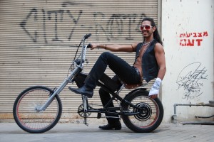 Humans of Tel Aviv. Photo: Erez Kaganovitz