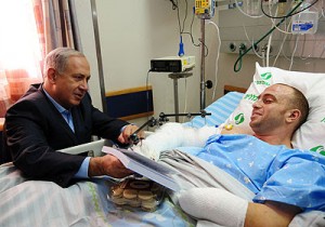 PM Benjamin Netanyahu and IDF Cap. Ziv Shilon. Photo: GPO