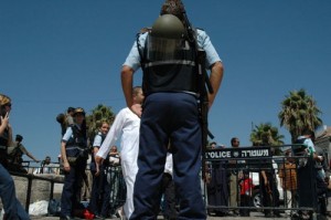 Israeli police in Jerusalem. Photo: Wikimedia Commons.