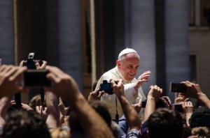 Pope Francis greeting onlookers. Photo: Wikimedia Commons.