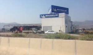 A picture posted to Twitter by Northwestern law professor Eugene Kontorovich purportedly showing a French Michelin store in Turkish-occupied northern Cyprus. Photo: Twitter Screenshot.