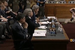 Secretary of State John Kerry (R), Energy Secretary Ernest Moniz and Treasury Secretary Jack Lew defend their Iran deal at the Senate Foreign Relations Committee. 