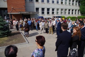 Dozens attended the 74th commemoration of the Kaunus massacre, but no local officials bothered to show up. Photo: Julius Norwilla. 