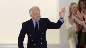 Ralph Lauren will step down as CEO of the renowned fashion brand. Photo: Twitter.