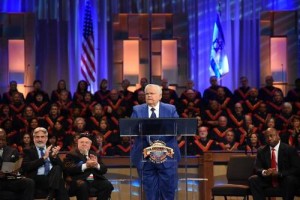 Pastor John Hagee speaks at the 34th annual Night to Honor Israel at Cornerstone Church in San Antonio. Photo: CUFI via Facebook.