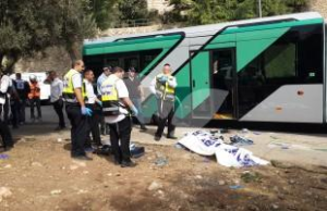 The scene of the terror attack in Jerusalem's East Talpiot neighborhood on Tuesday. Photo: Eta Pico, TPS.