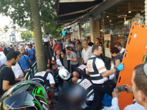 From the scene of Monday afternoon's stabbing attack in Rishon LeZion. Photo: eyewitness cellphone camera.