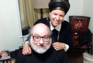 Jonathan Pollard and his wife Esther in the first photograph following his release from prison. Photo: Justice for Jonathan Pollard.