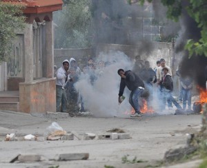 Palestinian rioters. Photo: Wikipedia.
