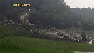 A cargo plane crashed in South Sudan. Photo: Twitter.