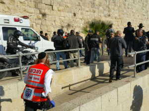 The scene of Wednesday's stabbing attack near Jaffa Gate in the Old City of Jerusalem. Photo: Hatzalah.