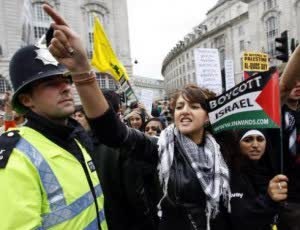 A BDS protest in London. Photo: Wiki Commons.