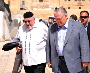 Pastor Hagee and Rabbi Scheinberg. Photo: CUFI.