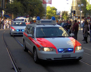 Zurich police dispatched to a Jewish school said there is no indication of criminal action after a suspicious car was seen near the school. Photo: Wikimedia Commons.