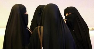 Women in Saudi Arabia. Photo: Wikipedia.