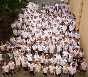 Students of the Jewish Academy of Orlando. The Jewish center was evacuated after receiving a bomb threat. Photo: Facebook.