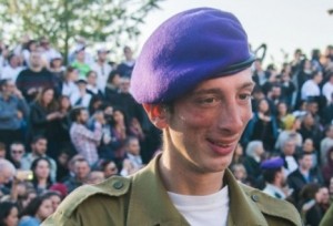 Jonathan Weinberg, after receiving his Givati beret. Photo: The Weinberg family. 