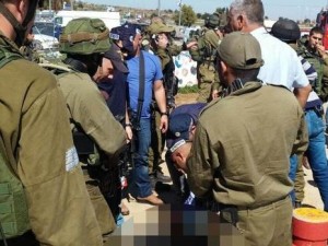 The scene of Wednesday's attempted stabbing attack at the Etzion Junction, in which an Israeli civilian was critically wounded by errant IDF fire. Photo: Judea-Samaria district fire and rescue services.