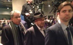 George Galloway, center, entering an anti-EU rally in the UK. Photo: Twitter.