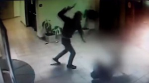 Hamed's attack on Cohen. Photo: Video screenshot.