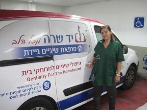 A Yad Sarah vehicle and staffer. Photo: provided.