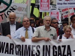 Jeremy Corbyn, leader of the Labour Party, at an anti-Israel rally. Photo: Isi Leibler.
