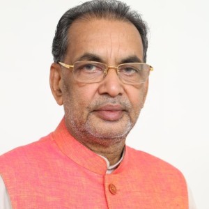 Indians Union Agriculture Minister Radha Mohan Singh announced a new plan to adopt Israeli technology in the field of agriculture to lower production costs and conserve water. Photo: Twitter. 