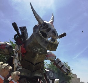The robotic dragon at Jerusalem's Geek Picnic was one of more than 150 scientific amusements available for the public to experience. Photo: Maayan Jaffe-Hoffman.