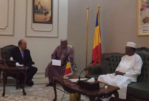 Israeli Foreign Ministry Director-General Dore Gold meeting with President Idriss Deby of Chad. Photo: Israeli Foreign Ministry. 