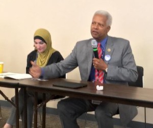 Georgia lawmaker Hank Johnson addressing an event sponsored by the US Campaign to End the Israeli Occupation, where he compared Israeli Jews to "termites." Photo: Jewish Voice for Peace/ Twitter.