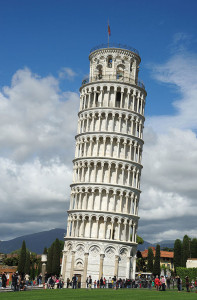The Leaning Tower of Pisa. Photo:  Saffron Blaze via Wikimedia Commons.