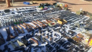 The weapons confiscated by IDF soldiers after they stormed weapons-making factories in the West Bank. Photo: Twitter/IDF Spokesperson.
