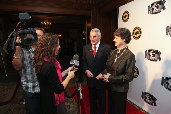 Maj. Gen. Sidney Shachnow and his wife at a Green Beret gala dinner. Photo: Alchetron.