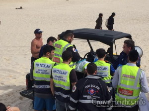 Hatzalah volunteers at Bondi Beach. Photo: Crownheights.info. 
