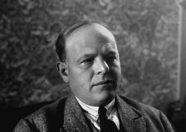 Hayim Nahman Bialik. Photo: Zoltan Kluger via Wikimedia Commons.